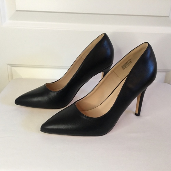 Women's Closed Pointed Toe Dress High Heels - Picture 4 of 8